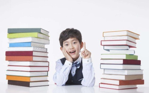 A-Level课程与大学预科之间有哪些本质区别？