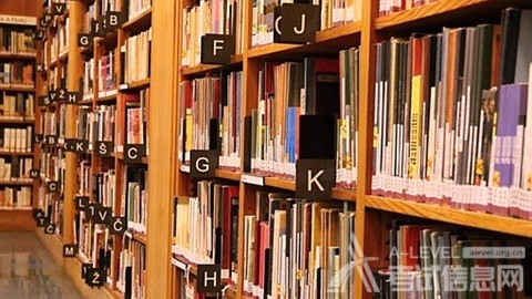 英国大学秋季入学要求更新